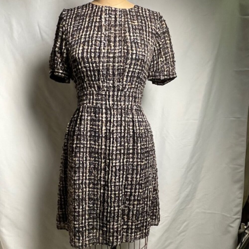 Classic Silk Patterned Dress - image 1